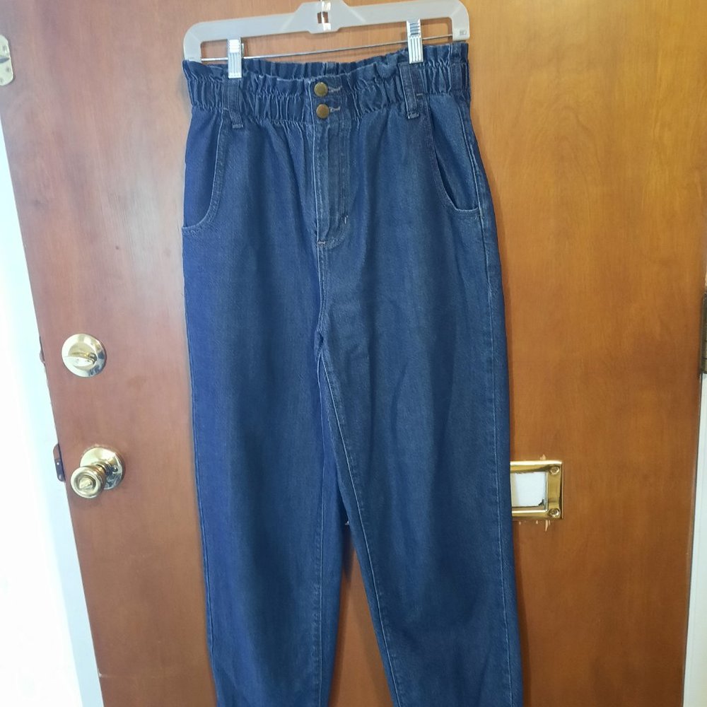 Universal Thread Ladies Jeans - Picture 3 of 4